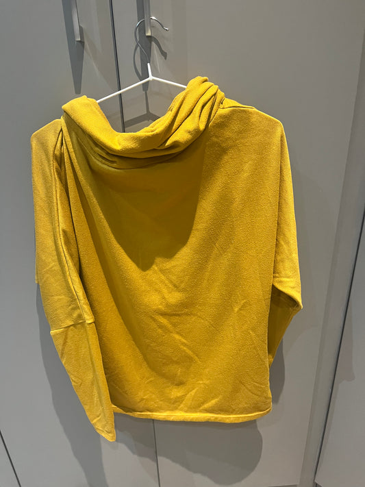 Knitted Batwing (medium) Mustard